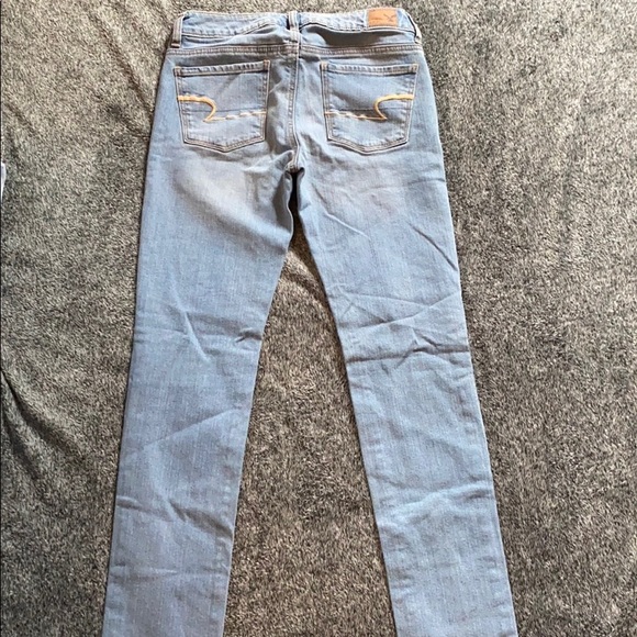 American Eagle Jeans - Picture 4 of 4